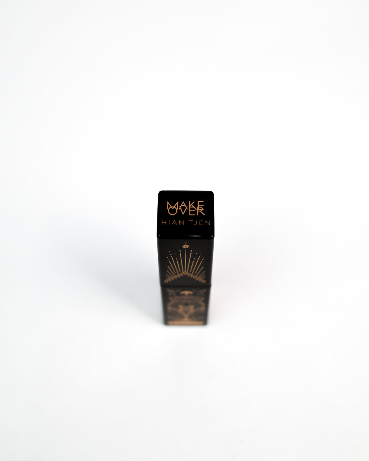 Glassy Lip Lacquer × Hian Tjen - 402 Social