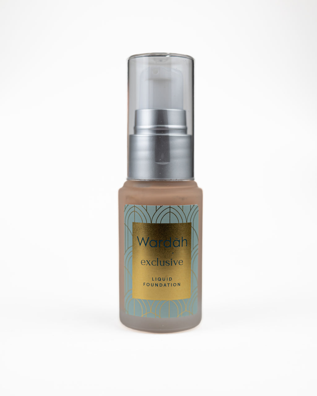 Exclusive Liquid Foundation - 02 Sheer Pink